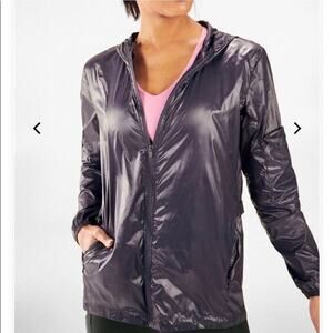 ☀️Fabletics Kali Run Jacket Gray Packable Hooded Windbreaker M NWT $64.95